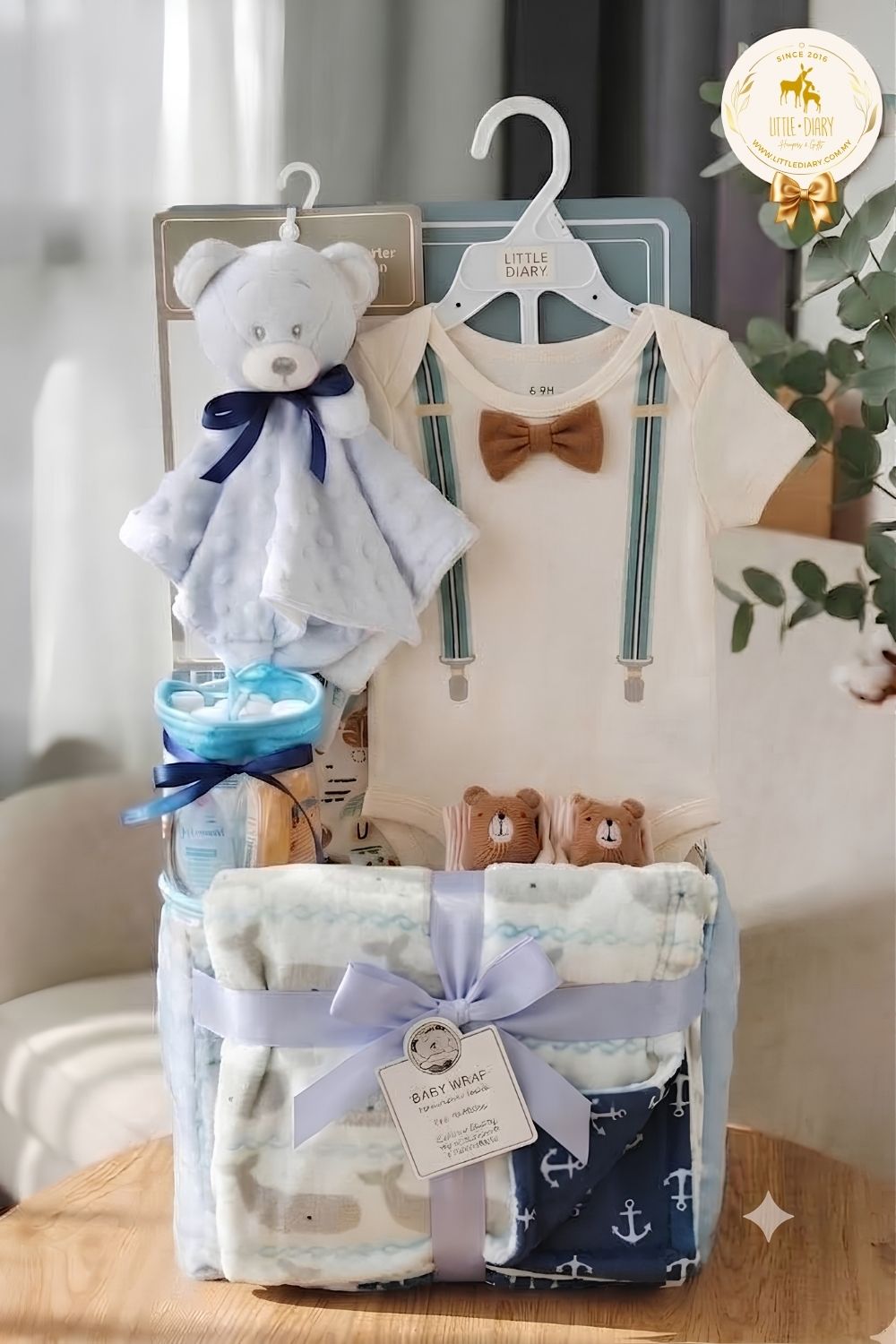 Tiny Explorer Baby Boy Hamper - BB007