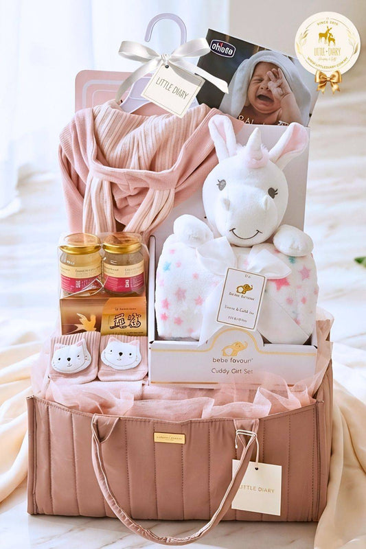 Dreamland Mom & Baby Girl Hamper - MG002